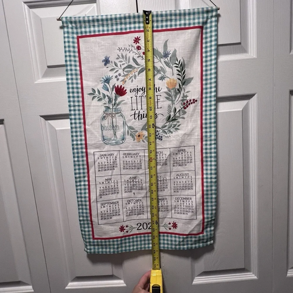 2020 Hanging Tea Towel Fabric Calendar Cottage Core Linen Mason Jar Flowers